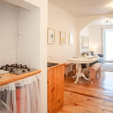 Principe Real Apartment *